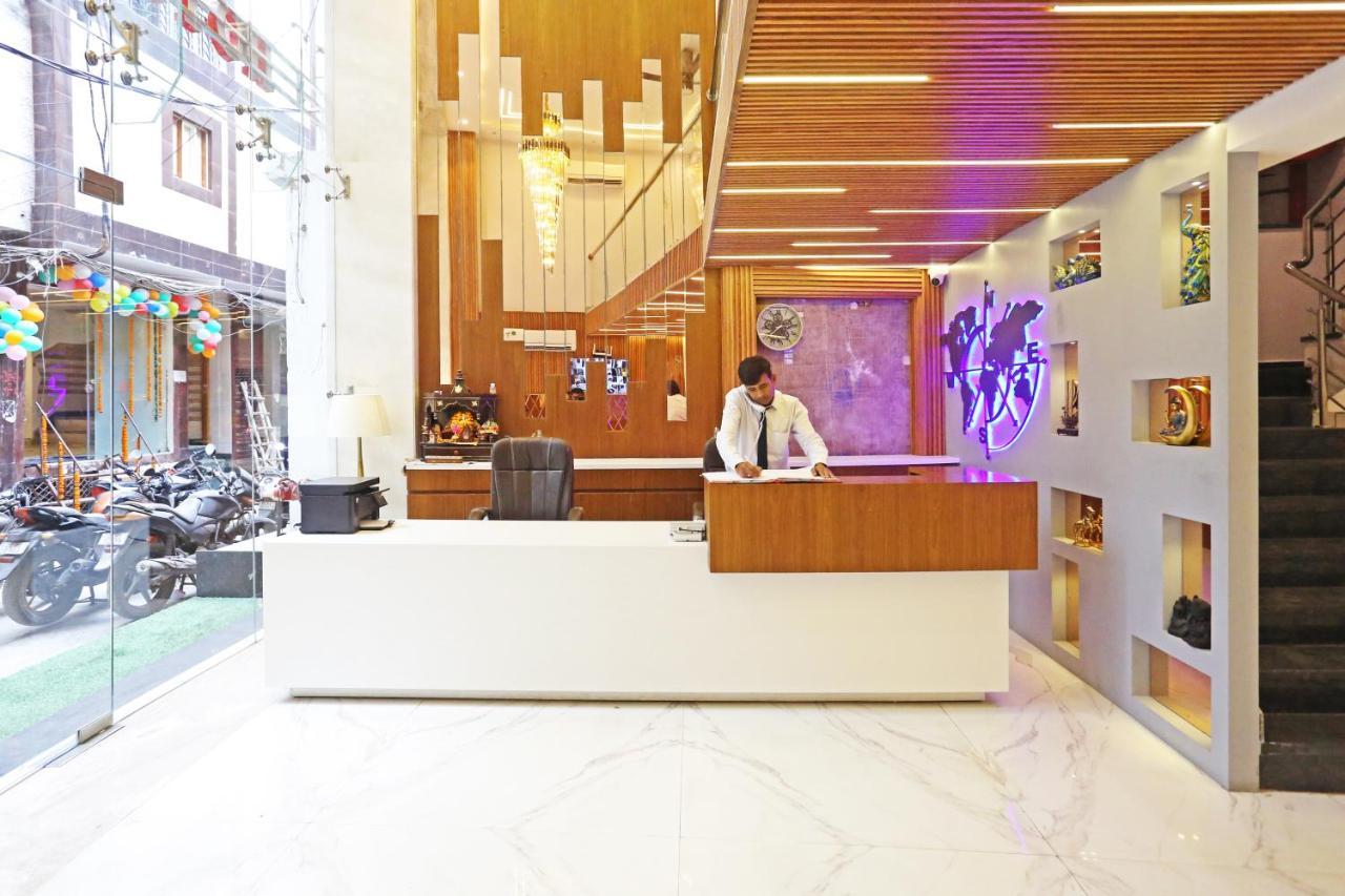 Frankstay By Hotel Mayfair Newly Built - New Delhi Exterior photo