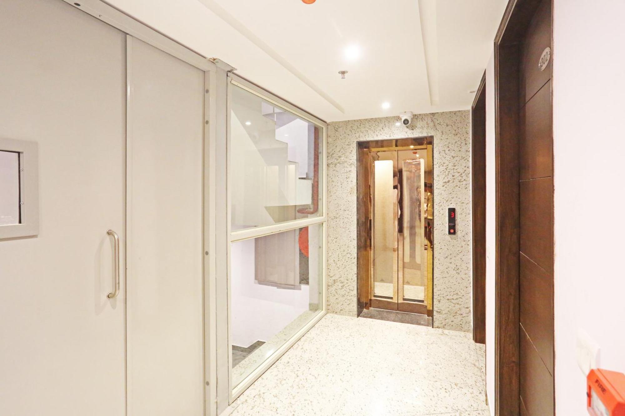 Frankstay By Hotel Mayfair Newly Built - New Delhi Exterior photo